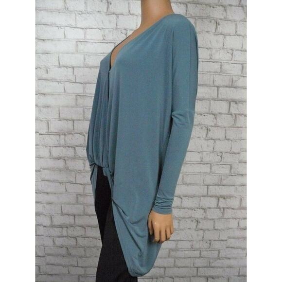 $65 Noir Dusty Teal Twist Front High Low Hem Vneck Loose Fit Tunic Top XS NEW - Picture 5 of 7